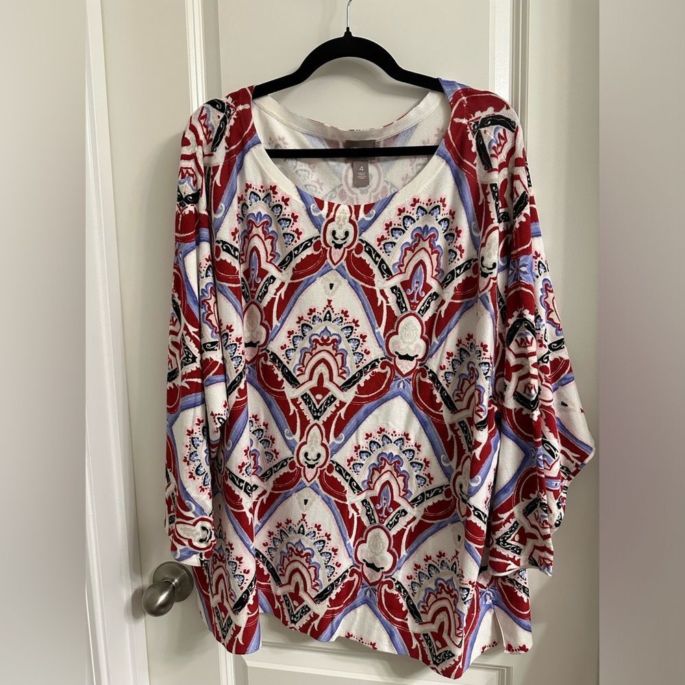 Chico’s Watercolor Medallion Dolman Boat Neck Top SZ 4 Pullover Long Sleeve Red
